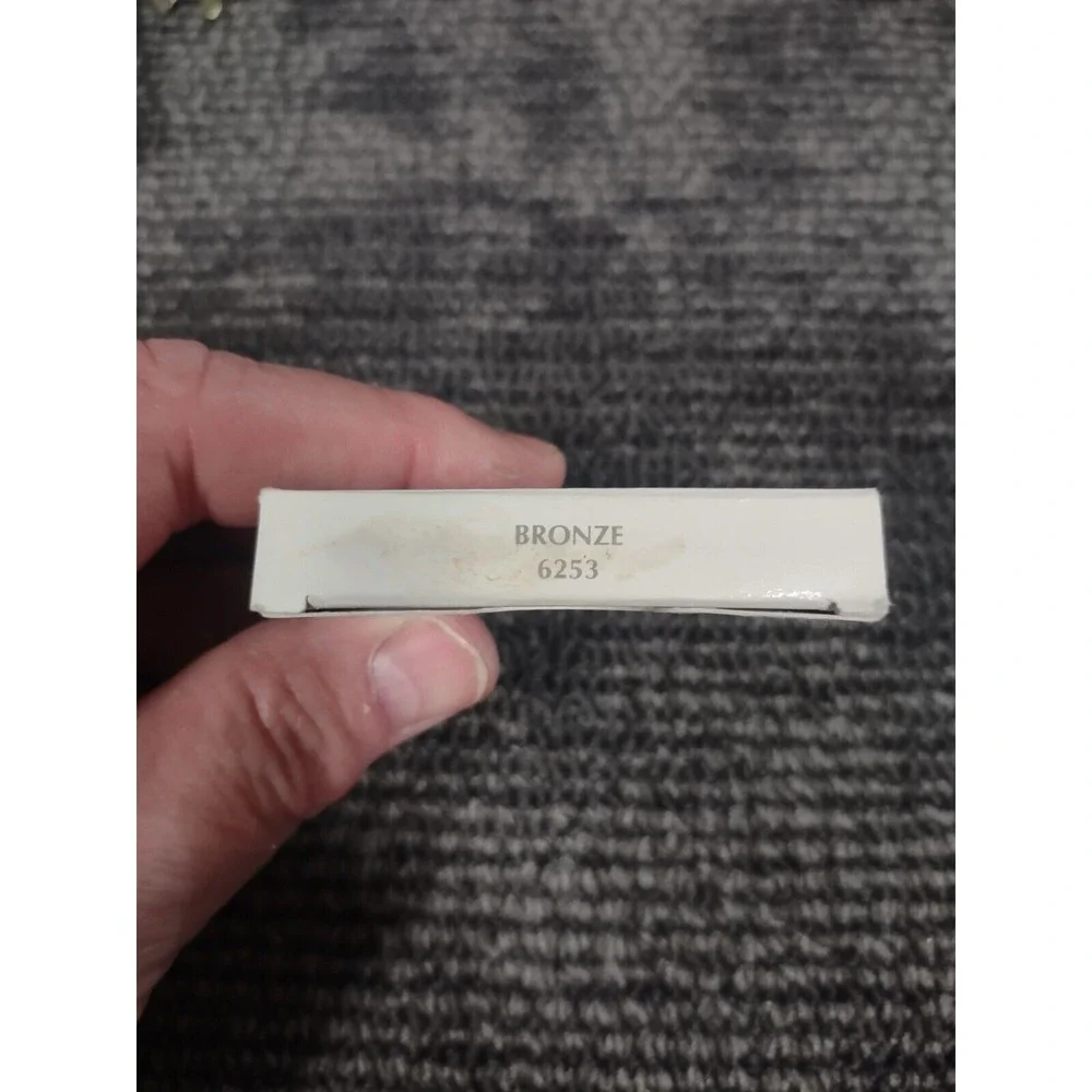 Mary Kay Powder Perfect Pressed Powder Bronze 6253 - Discontinued‎ & Rare